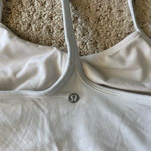 Lululemon white tank.